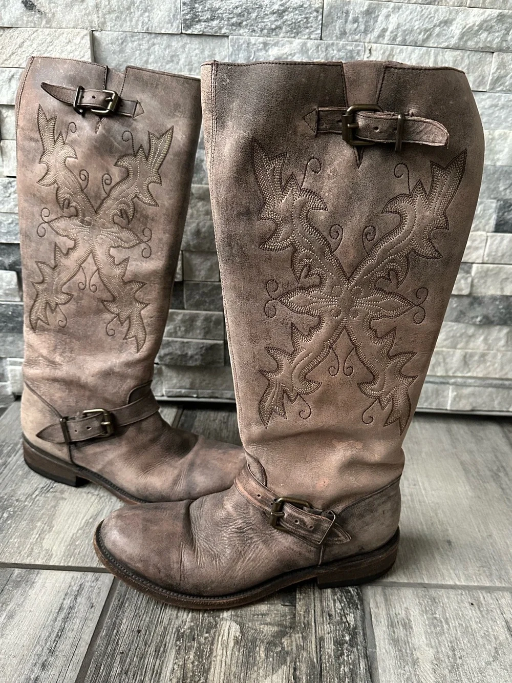 MIZ MOOZ Leather Western Ankle Booties Size 9